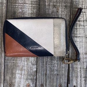 Fossil Leather Wristlet Wallet